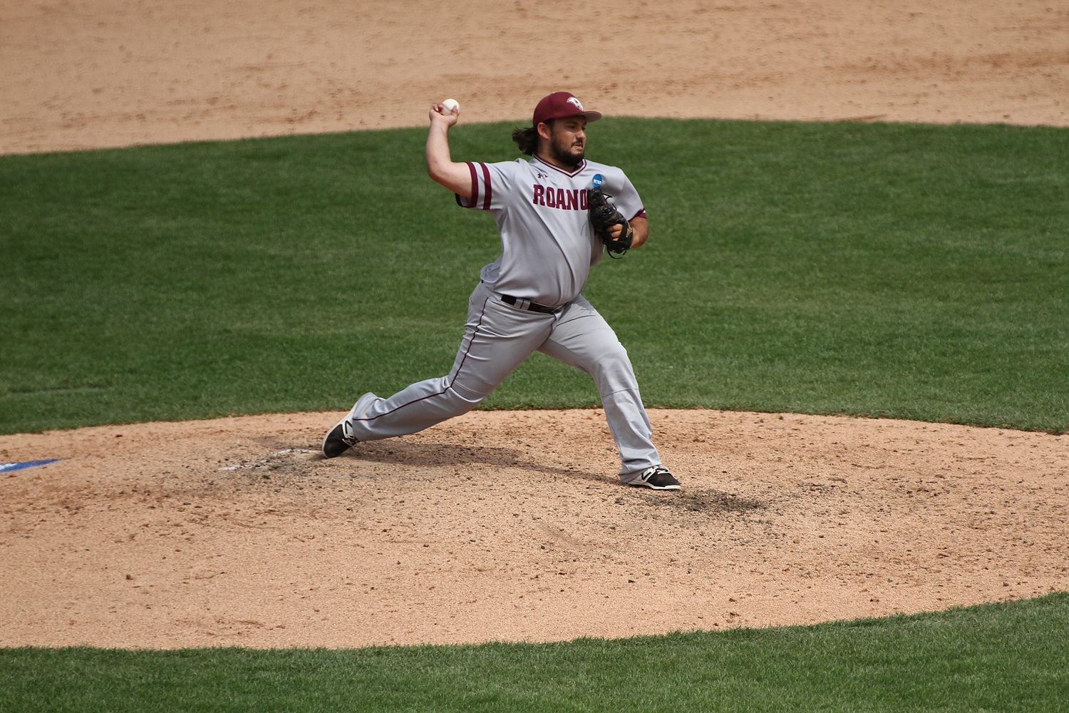 Baseball Earns 5-3 Win Over Emory & Henry