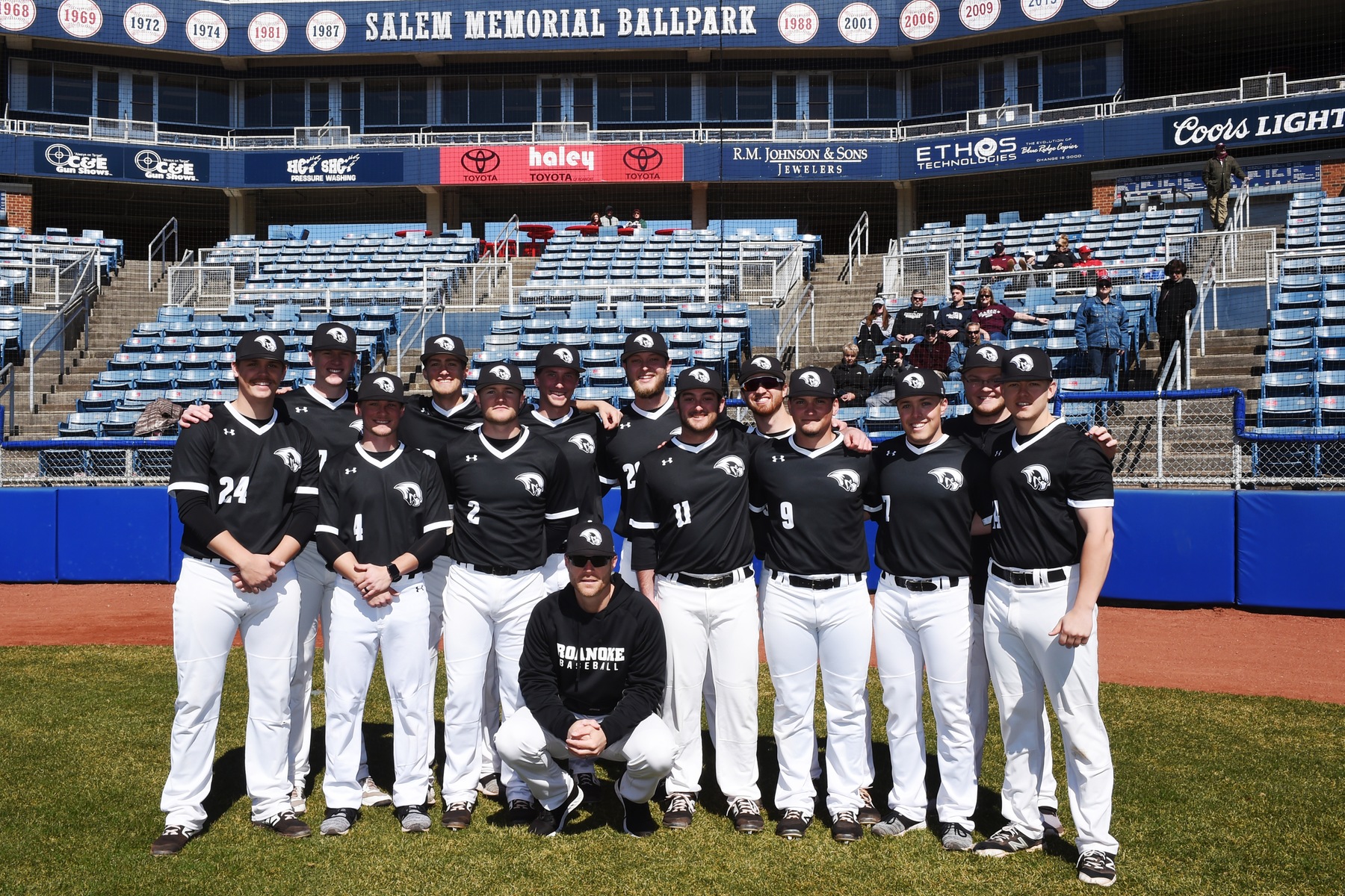 Baseball Splits on Senior Day