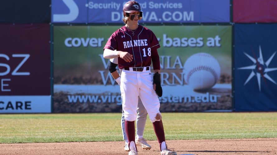 Langlotz Helps Maroons Earn Split With Bridgewater in ODAC Doubleheader