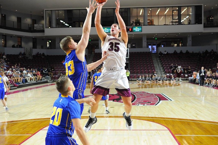 RC Men's Hoops Drops ODAC Opener at Bridgewater 74-55