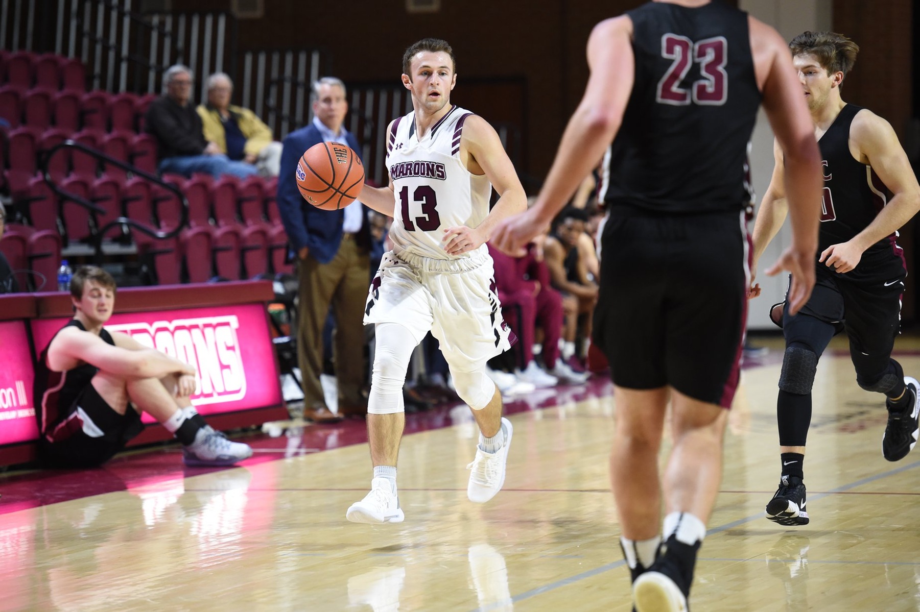 W&L Holds Off RC Men's Hoops 71-67