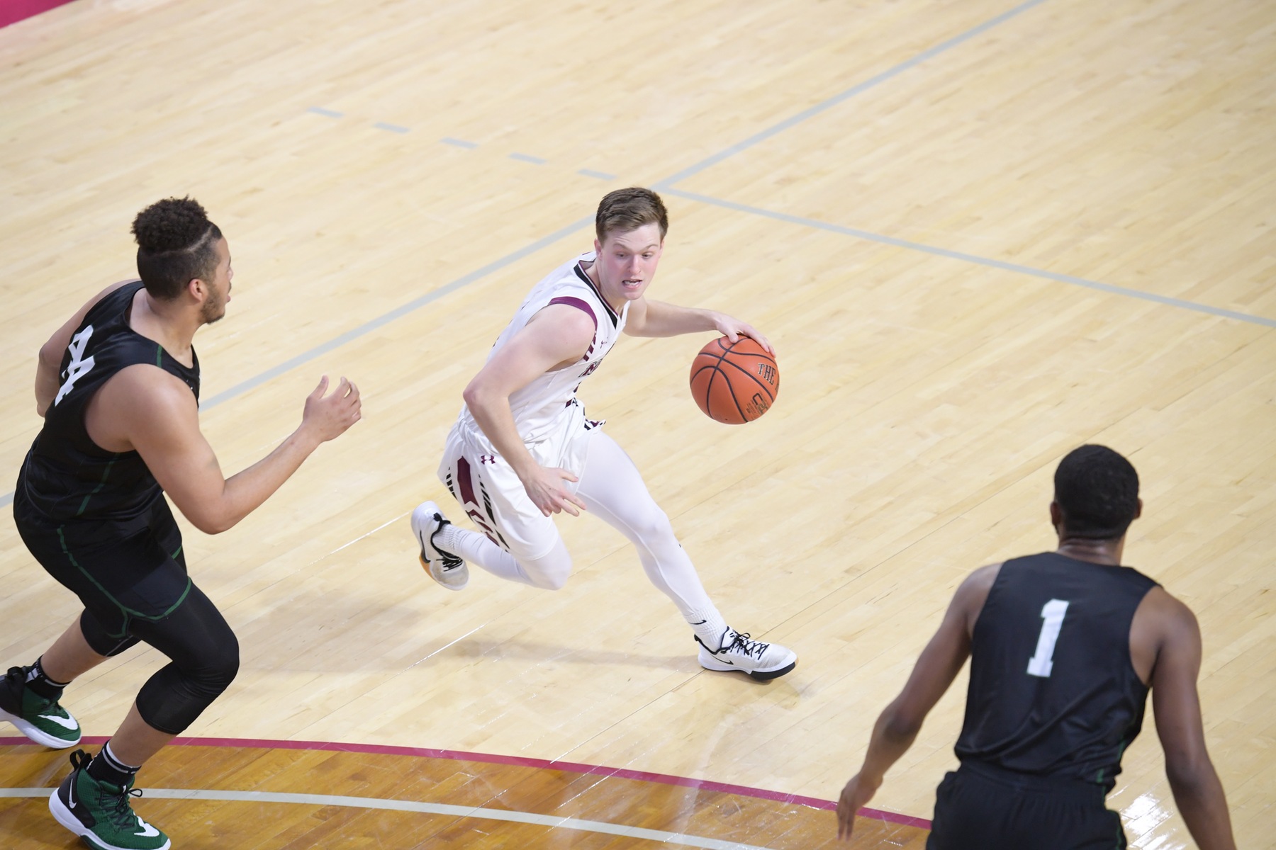 Dillon Thomas had a season-high 19 points in a win over Shenandoah.