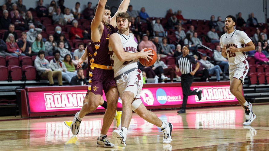 Maroons Finish Music City Classic 2-0 With 75-67 Win Over Transylvania