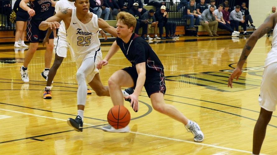 Zach Rosenthal finished with 22 points against the Panthers.