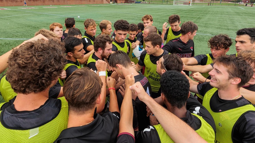 Roanoke Dropped Tight 2-1 Match With Marlins on Senior Recognition Day