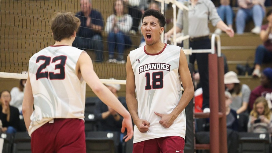 Maroons Pick Up a Pair of 3-0 Sweeps Over Hood, Immaculata