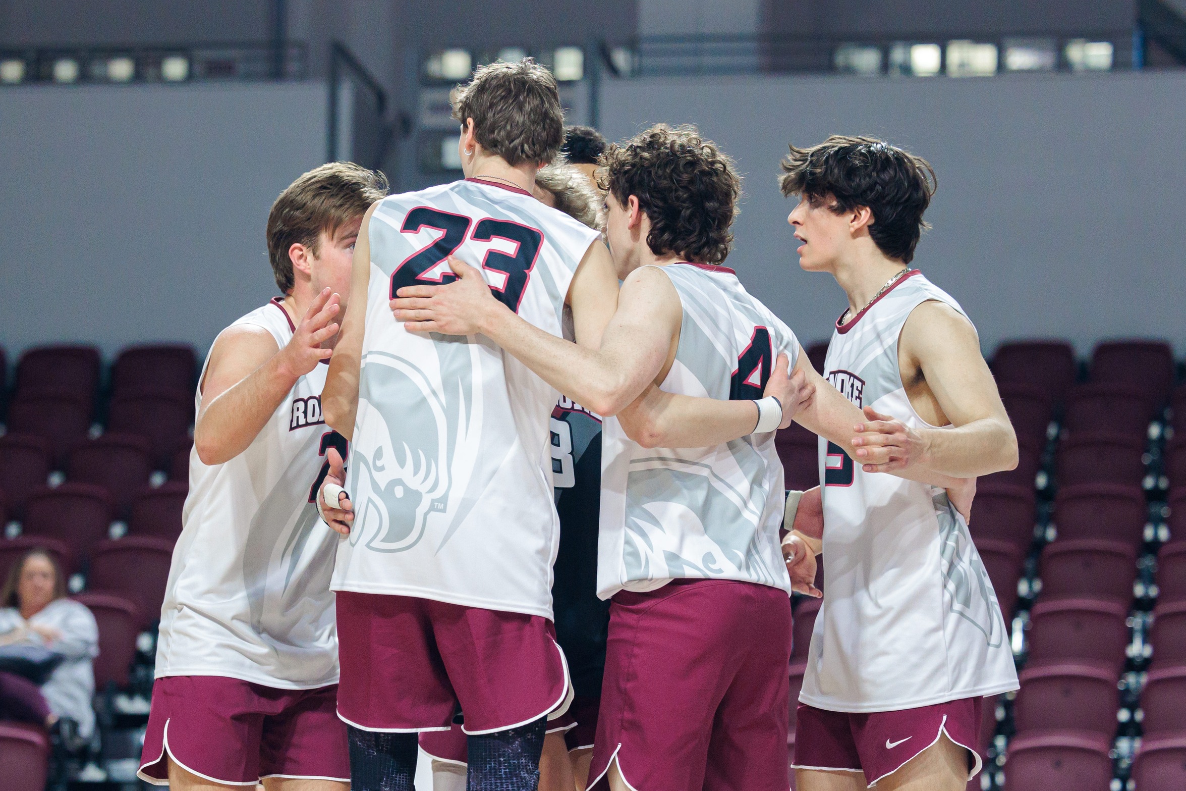Maroons Fall to No. 10 Southern Virginia Wednesday Evening
