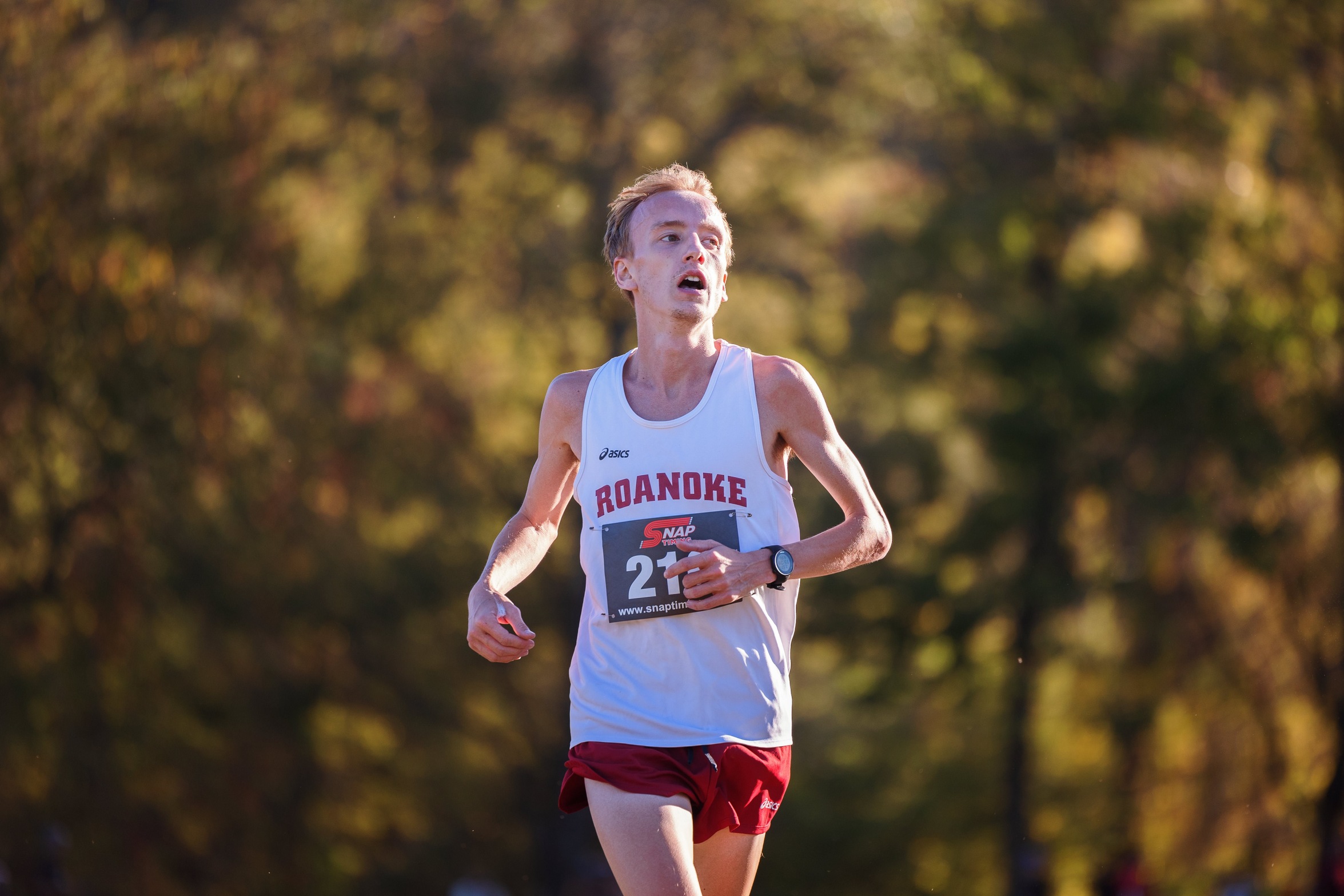 Several PR's Set as Maroons Finish Runner-Up at Roanoke XC Invitational