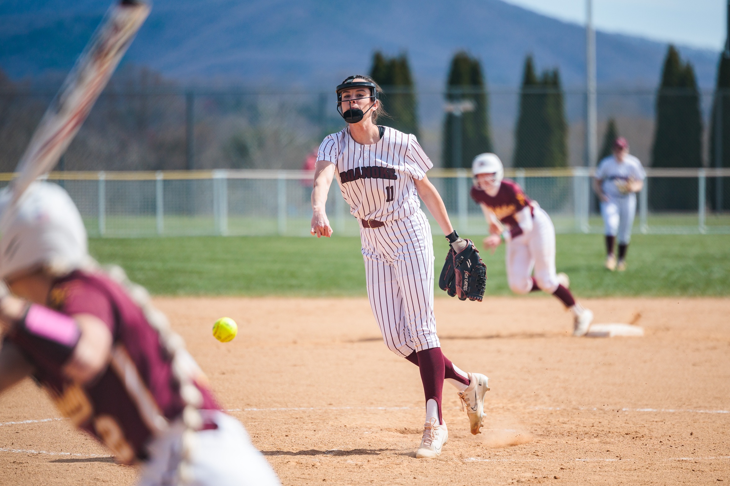Roanoke Splits in Doubleheader Against No. 6 Christopher Newport