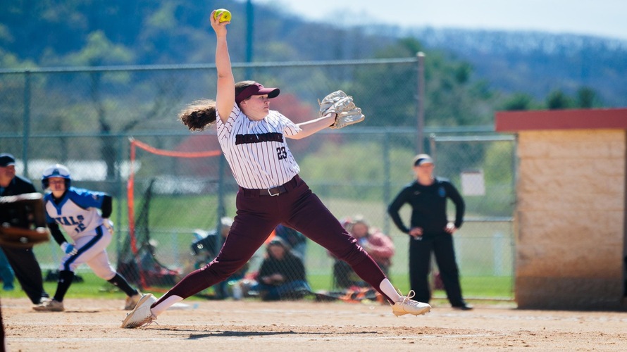 Roanoke Secures No.1 Seed After Sweeping Randolph