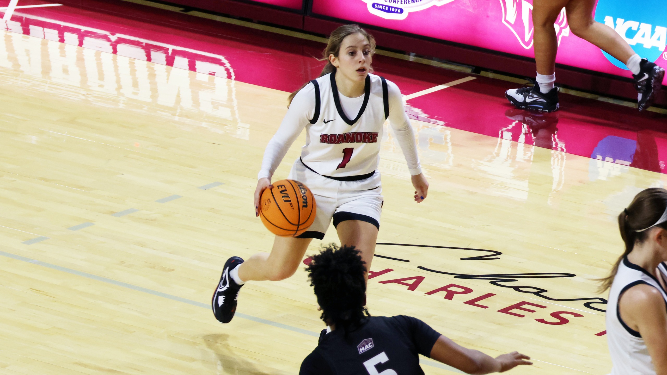 Big Second Half Pushes Maroons to 66-46 Win Over Eastern