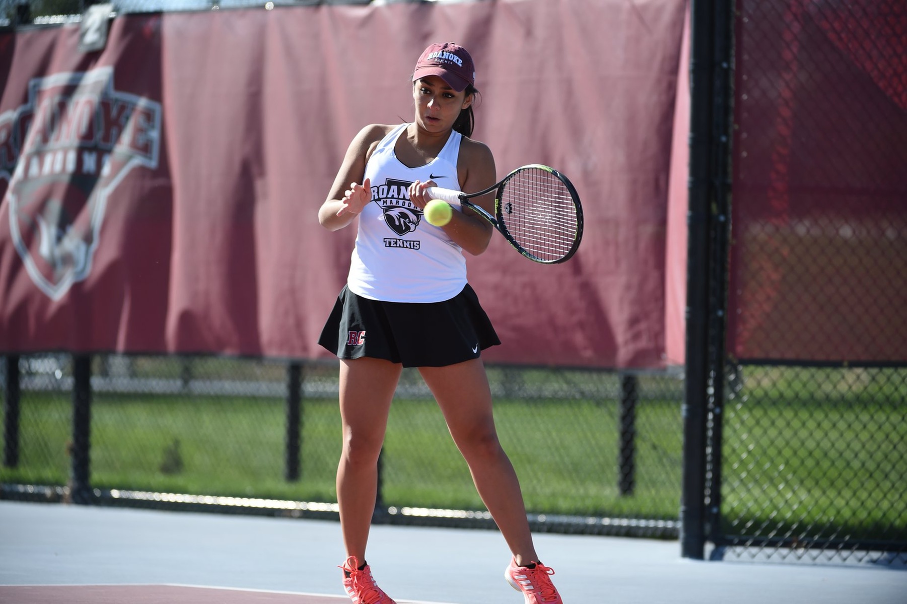 Roanoke Runs Win Streak To Four With 8-1 Win Over Hollins
