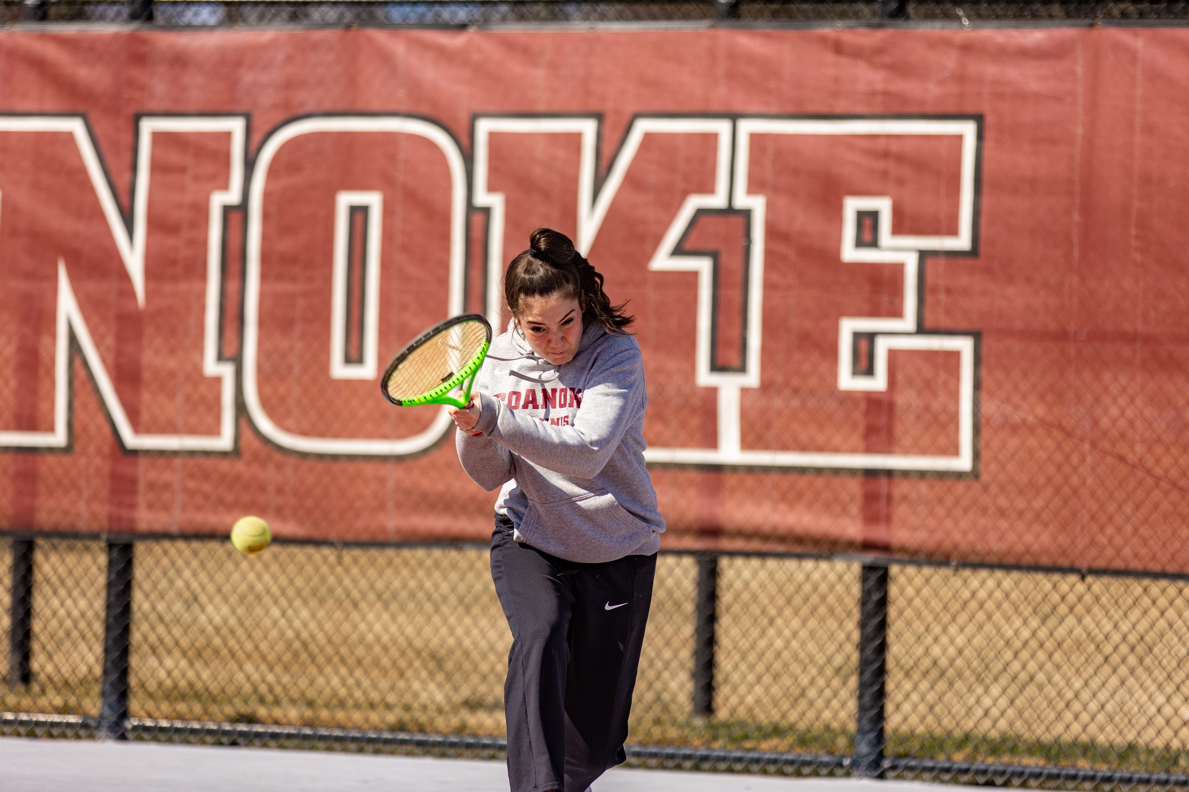 action photo of RC tennis player Margiret Bostoen
