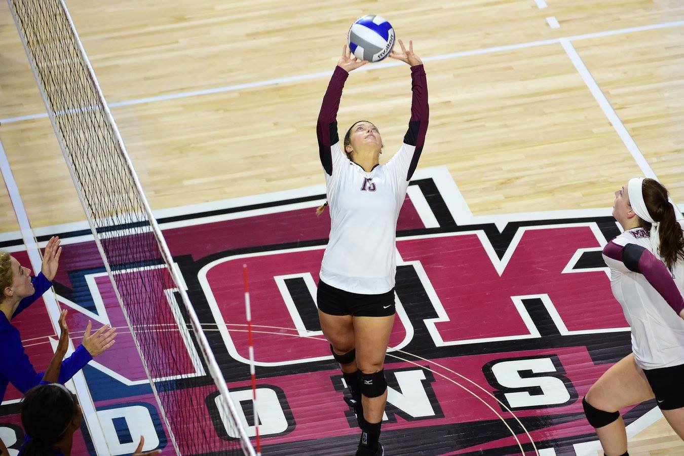 Roanoke Volleyball Christen Zammit 