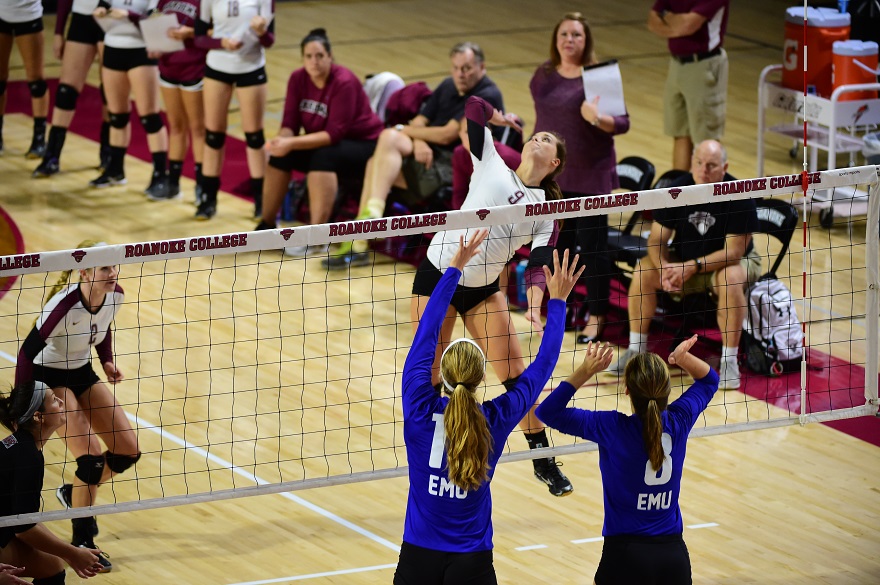 Blackmore Records 19 Kills in 3-1 Volleyball Win at Randolph
