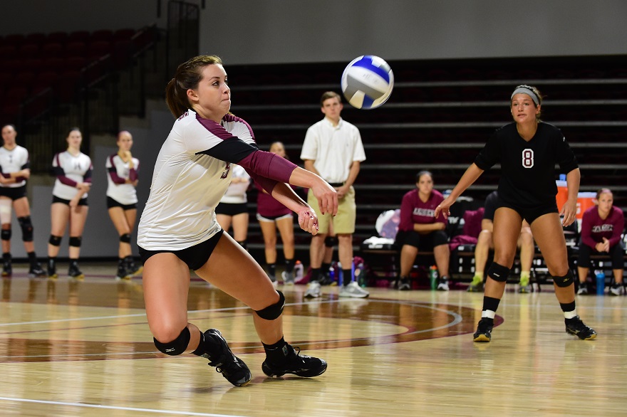Lynchburg Snaps Roanoke Volleyball's Win Streak at Seven