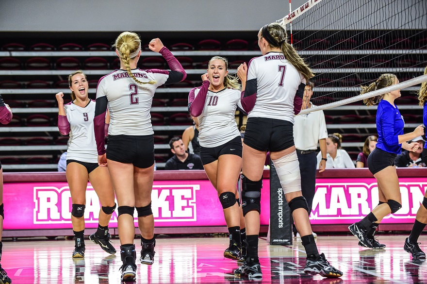 Roanoke Sweeps Hollins in ODAC Action Tuesday
